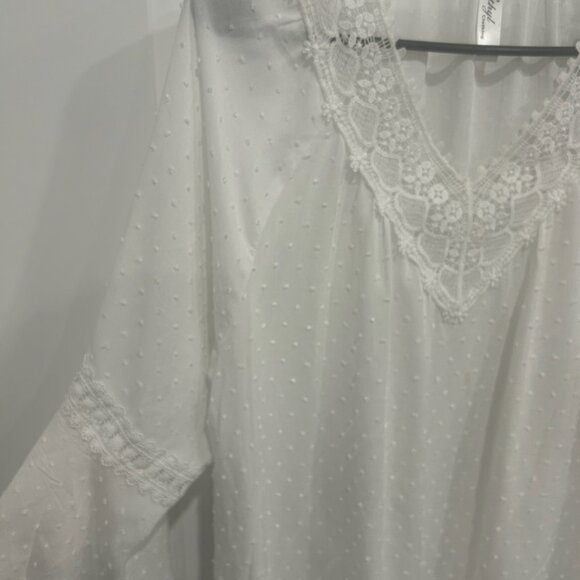 Ethyl Clothing Womens White Lace Trim Bell Sleeve Blouse Sz Medium Casual Dressy - Picture 4 of 10